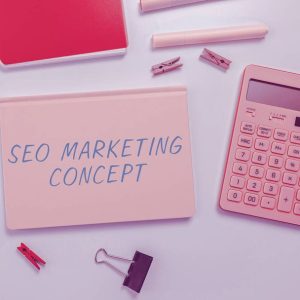 آموزش جذب مخاطب هدف: چکیده تجربیات نی‌نی‌سایت در سال 1404 (17 مورد کلیدی)