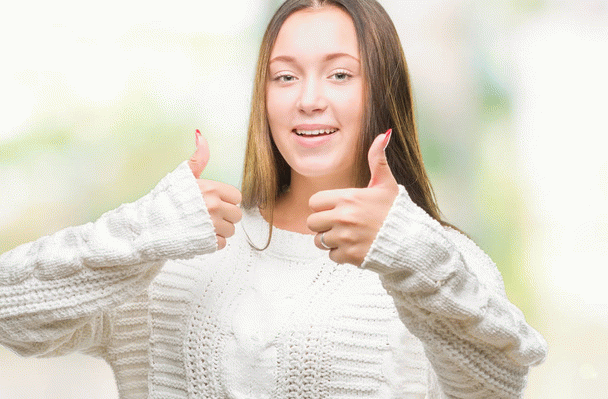 ویتامین‌ها و خداحافظی با ریزش موی شدید: مروری بر تجربه‌های نی‌نی‌سایتی‌ها